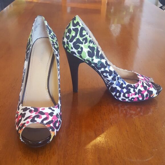 NINE WEST Retro 80s Animal Print Heels Colorful - Picture 3 of 12